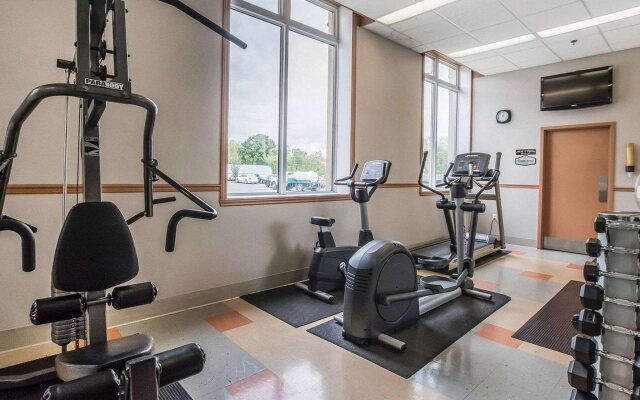 Quality Suites Drummondville