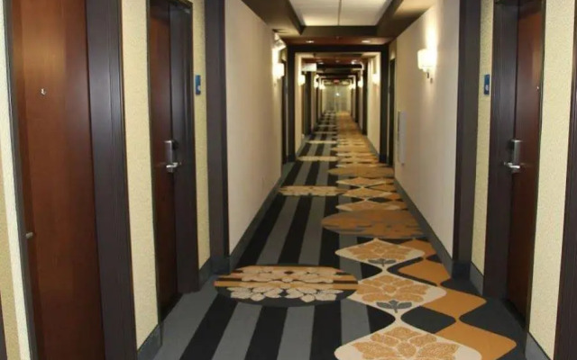 Holiday Inn Express & Suites Huntsville Airport by IHG