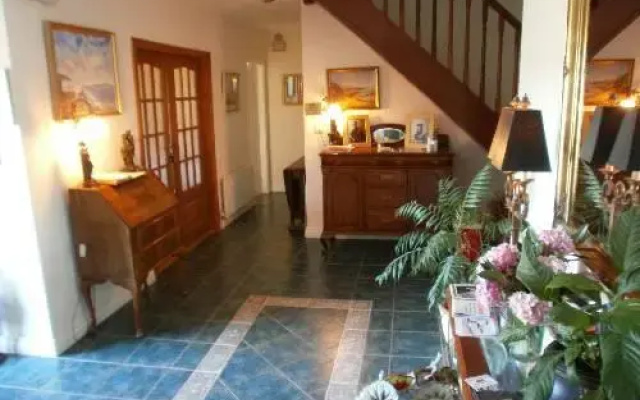 Cloonlara Lodge Bed and Breakfast