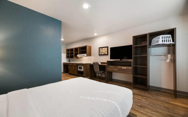 WoodSpring Suites Cocoa Beach - Rockledge