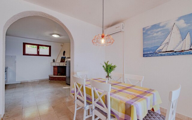 Beautiful Home in Prigradica With Wifi and 7 Bedrooms