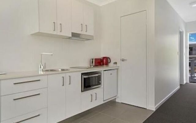 Cooroy Luxury Motel Apartments Noosa
