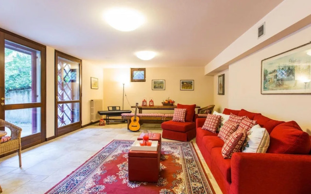 Villa Pina 8 2 in Sulbiate