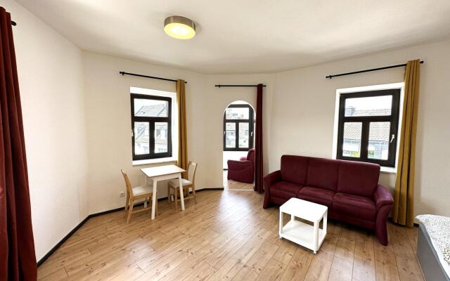 Cozy City-Center Apartment with Modern Amenities in Historic Brühl