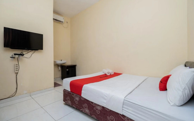 RedDoorz @ Graha 99 Simomulyo