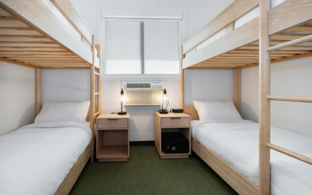 Gravity Haus Revelstoke