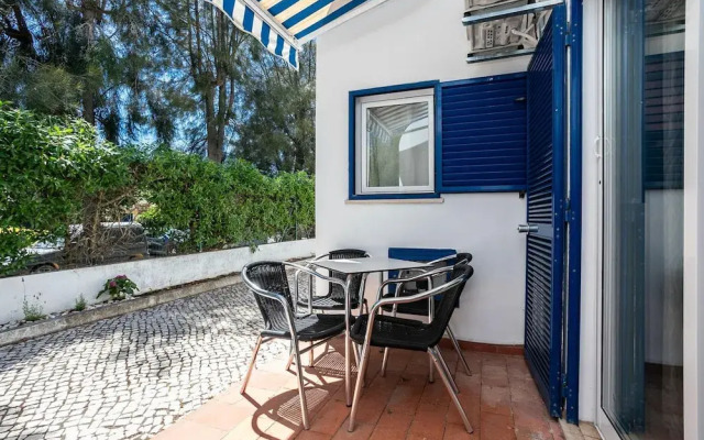 Nice Terrace and Pool Alvor Flat