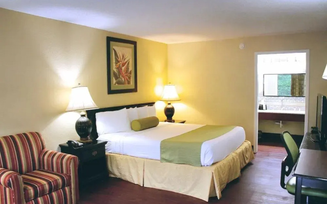 Residence Hub Inn & Suites