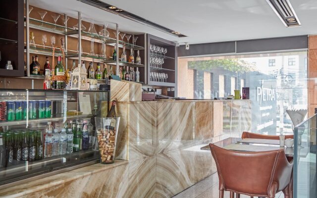 Sukhothai Hotel and Residence