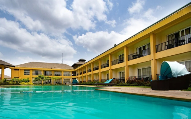 Tropical Retreat Luxury Resort and Spa