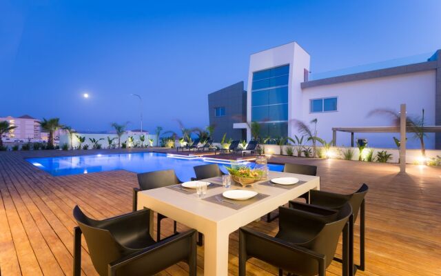 Cove Seaview Villas