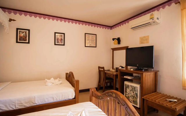 Ban Aothong Hotel