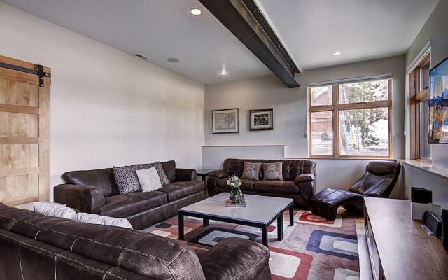 Cloud  4 Bedroom Home by RedAwning