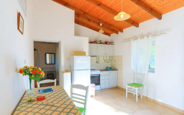 Villa Sevi in Loggos