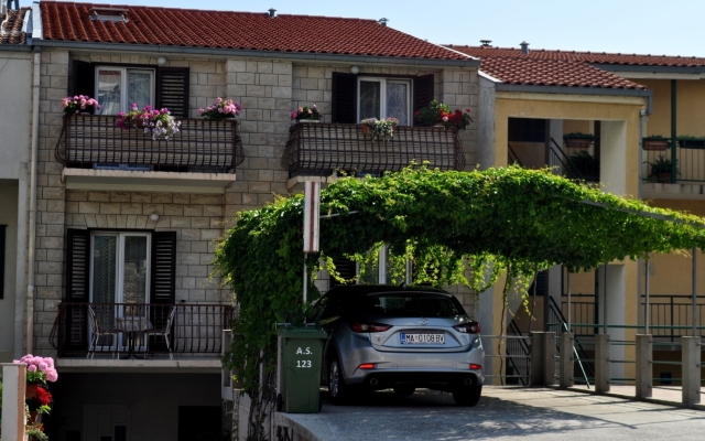 Room Ljuba - 130 meter from sea R7 Makarska, Riviera Makarska