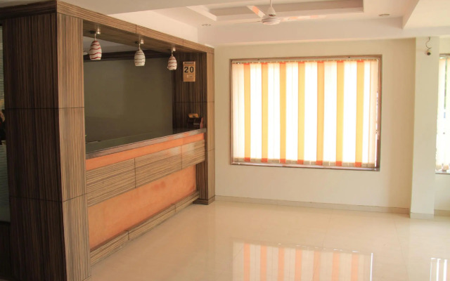 Hotel Sai Gurusthan