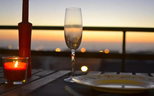 Amorosa Beach Apartment