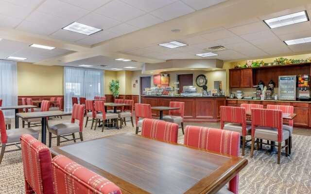 Comfort Suites Findlay I-75