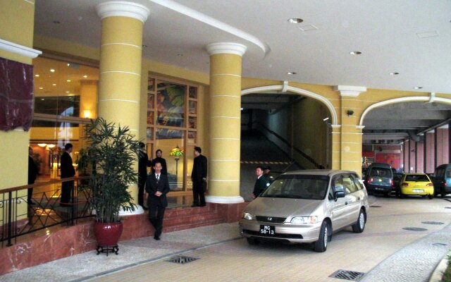 Macau Hotel S