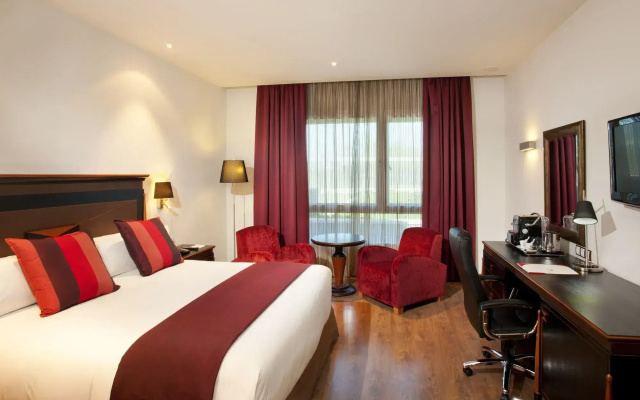 Crowne Plaza Madrid Airport by IHG