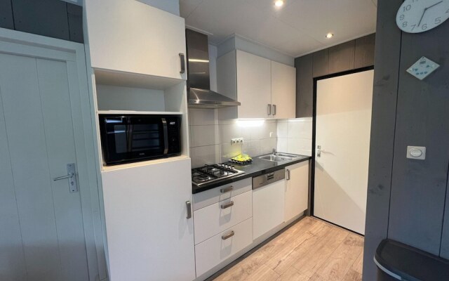 Semi-detached Bungalow 'muizenoortje'