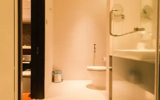 The Costa Serviced Apartment By Seaholiday