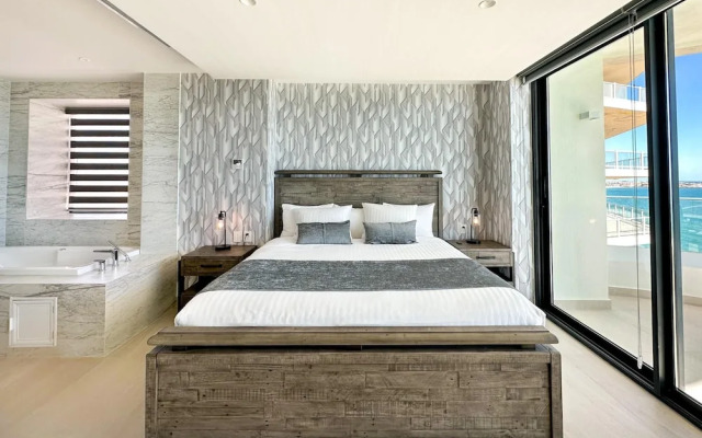 Brand New 6 Bedroom Penthouse