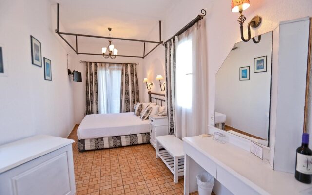 Mykonos Palace Beach Hotel