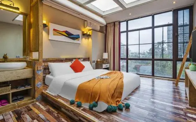Kunming aijiabei B & B