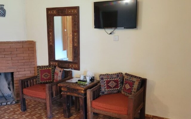 Pine Park Glade Resort Shogran