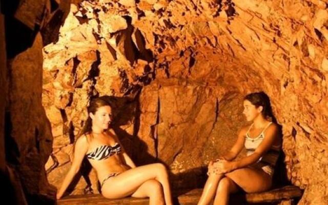 Hotel & Spa Termas Cacheuta