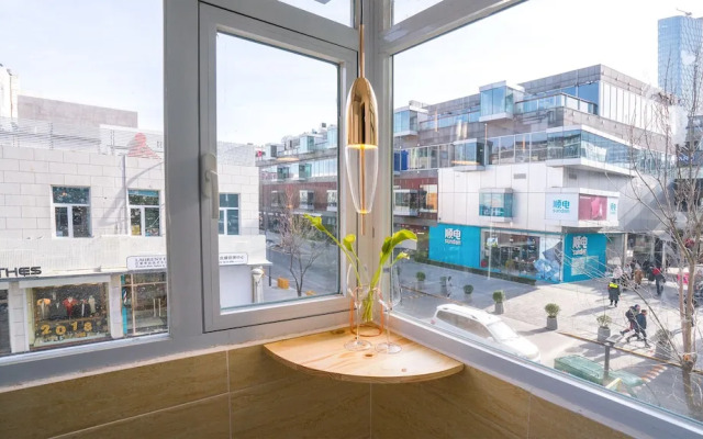 Cactus space- Sanlitun South Street Apt