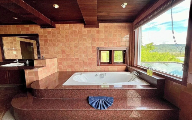 Panorama Ocean Villas, Kamala
