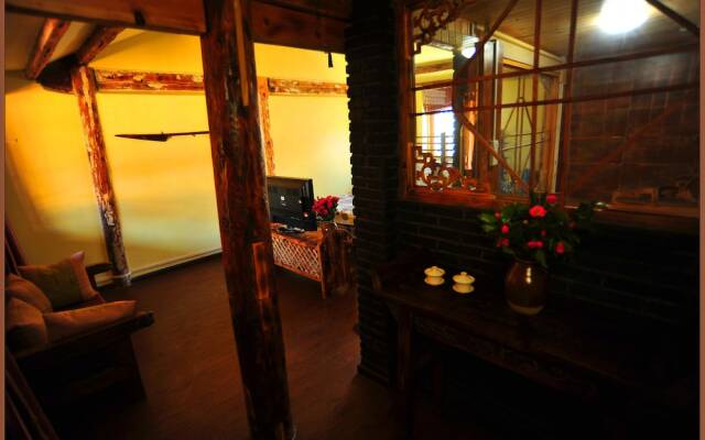 Bamboo Inn