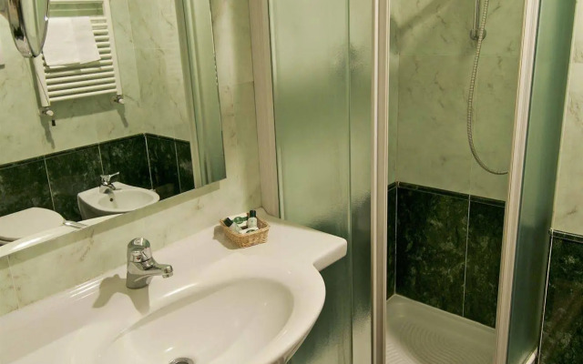 Hotel Verdeborgo