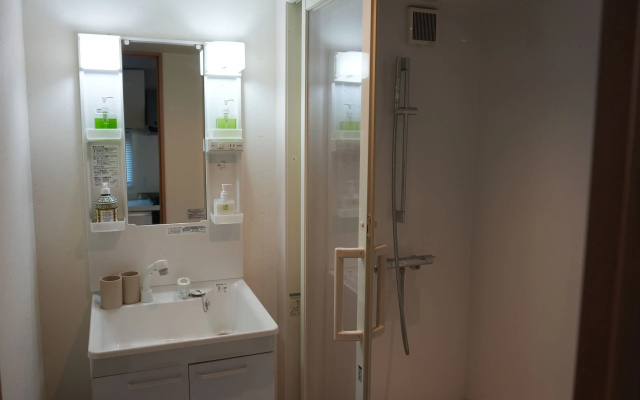 ALBAHOTELANDGLAMPING