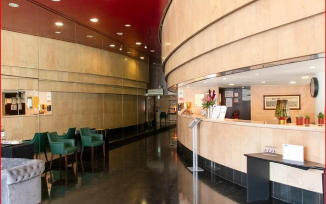 VIP Executive Eden Aparthotel