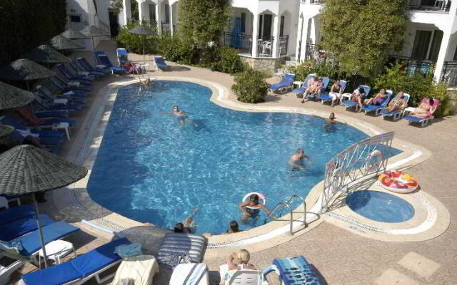 Kurt Apart Otel