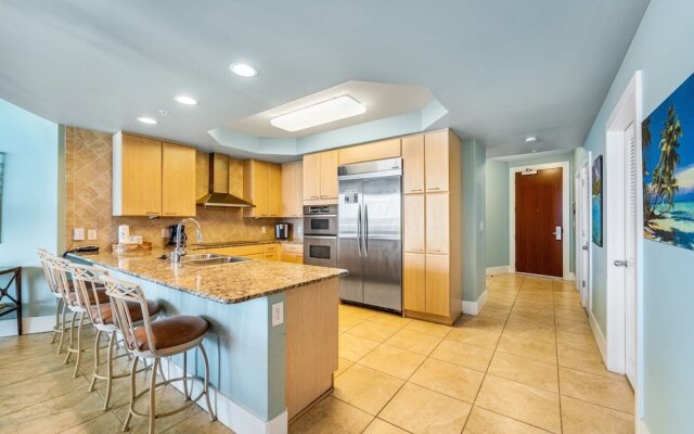 Crc1006 3 Bedroom Condo