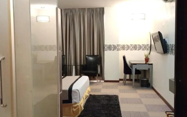 Shervinton Executive Boutique Hotel