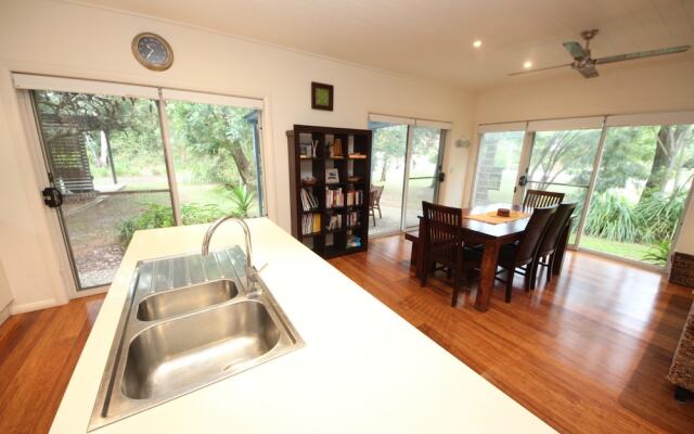 Trial Bay Eco Lodge 2 Pandanus