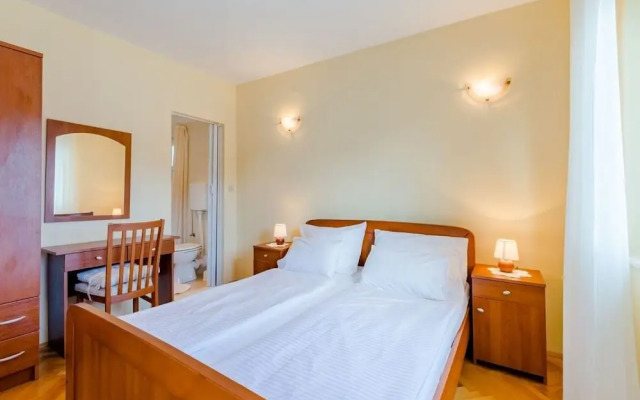 Dinko - 20 m From sea - H