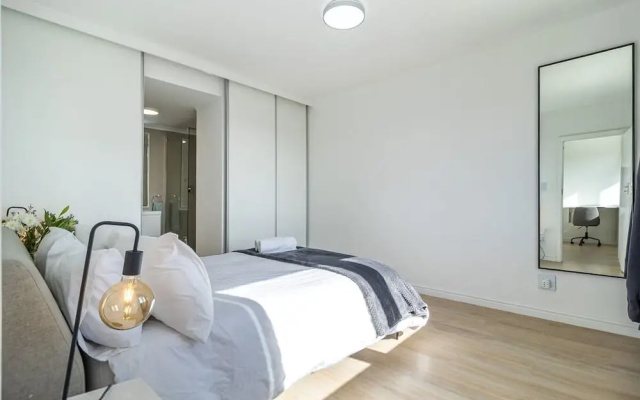 1 Bedroom Apartment - Seapoint