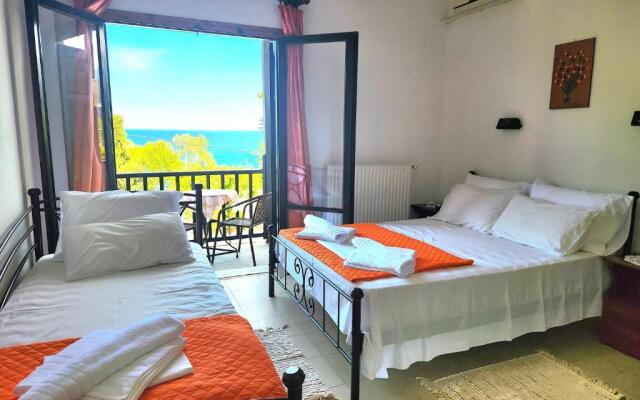 Yalla Hotel Chorefto