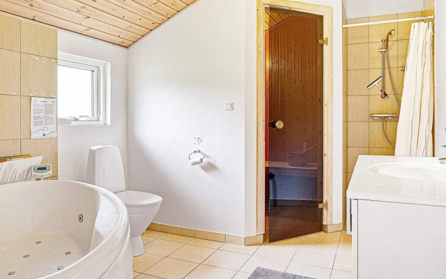 10 Person Holiday Home in Albaek-by Traum
