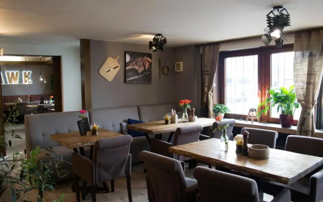 Restaurant-Hotel Tomahawk