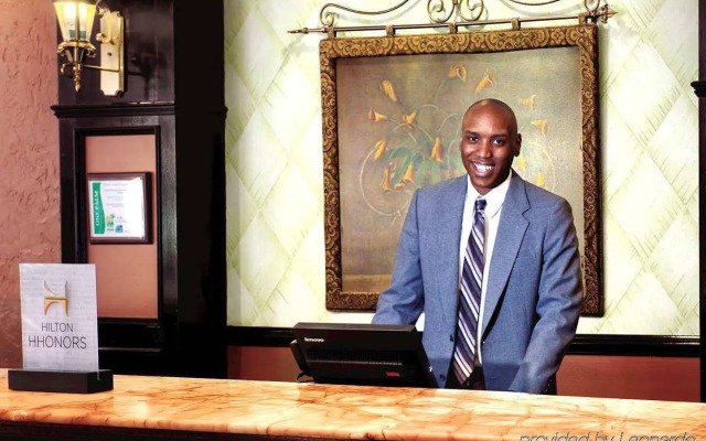 Embassy Suites by Hilton Jacksonville Baymeadows