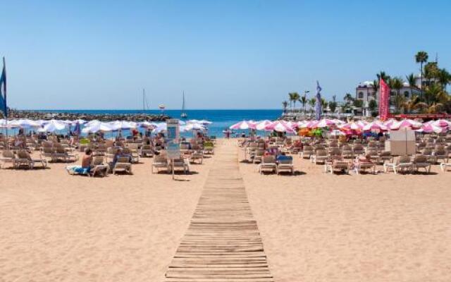 Apartment in the Port of Mogan Artes II