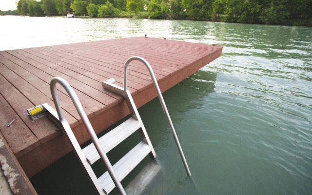 Bluff Haus at Lake Placid