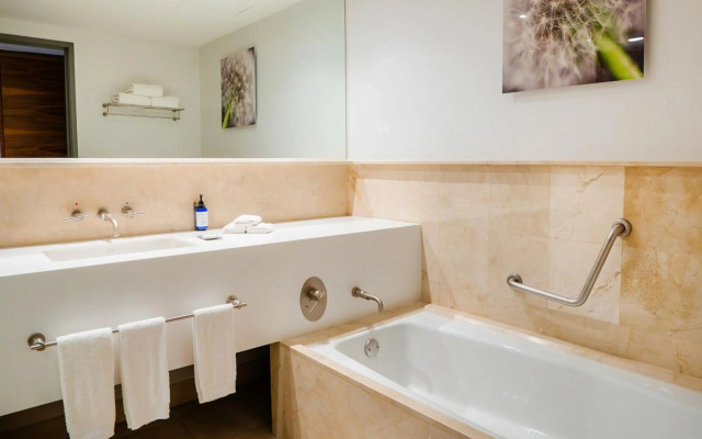 DoubleTree by Hilton Hotel Mexico City Santa Fe